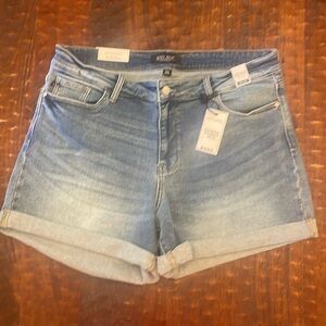 Judy Blue mid rise non distressed jeans shorts 2XLNew with Tags
